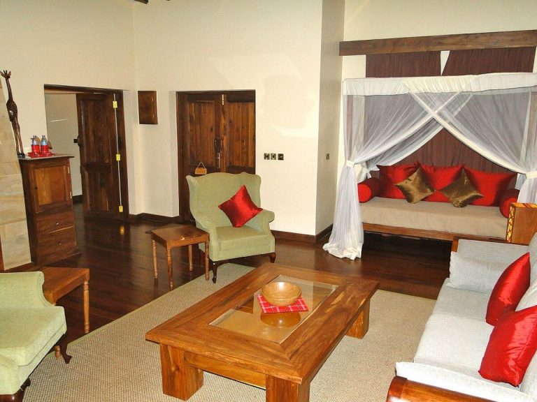 neptune lodge ngorongoro