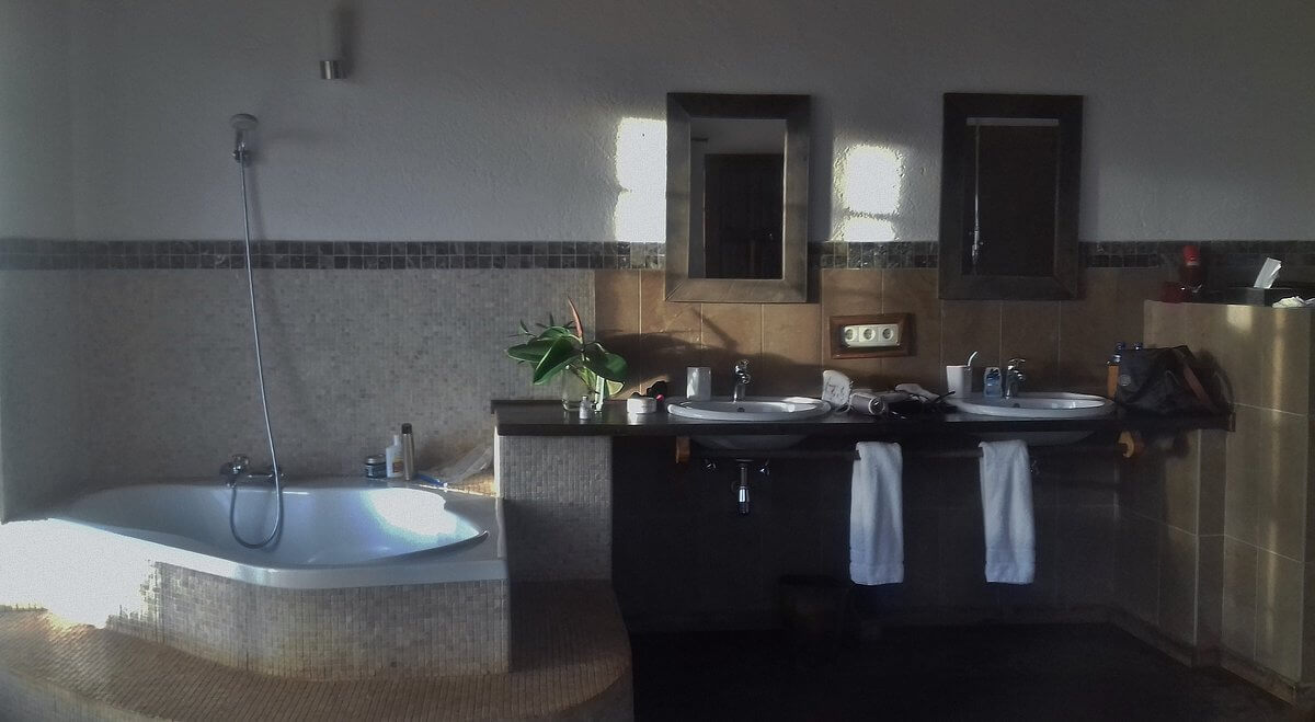 lake burunge hotel2